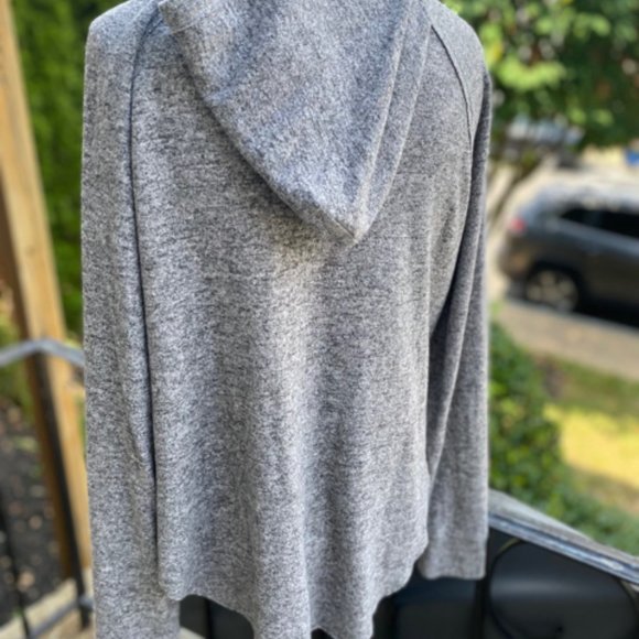 TNA Heather Gray Sz Small Soft Hoodie Sweatshirt Top - Picture 3 of 4